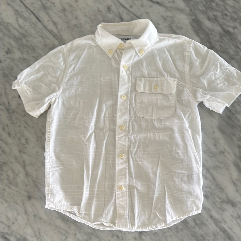 Old Navy White Short Sleeve Button-Up Shirt Medium Boys